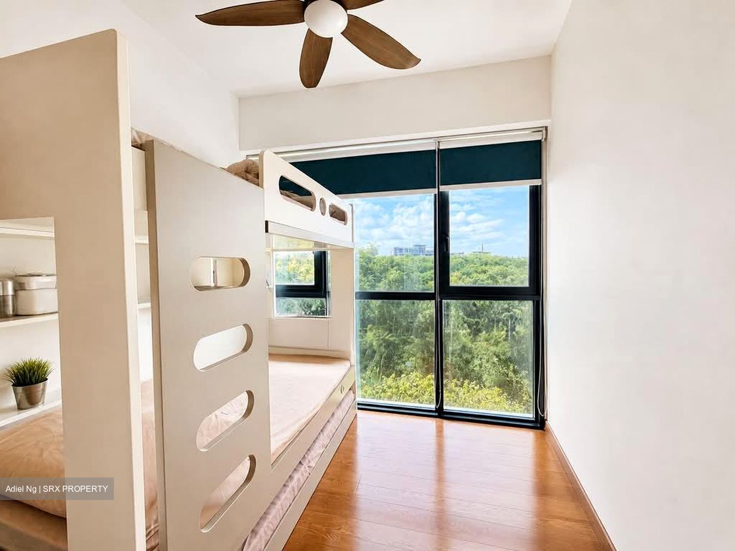 Hougang Avenue 10 (D19), Condominium #613954861